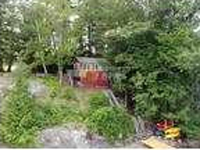 Bradford 1 bedroom 2 bathrooms cottage