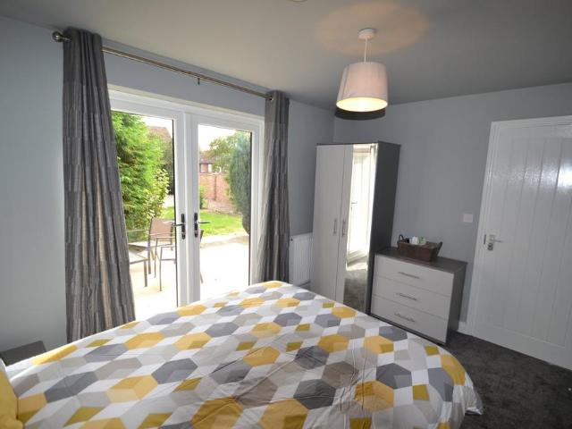 Bradford Walk, Corby NN18 1 bed house of multiple occupation to rent £628 pcm £145 pw