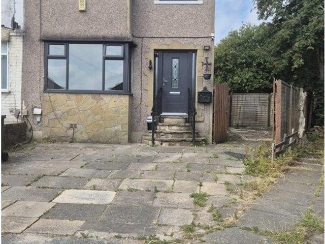 Bradford, Bradford BD9, 3 bed semi detached house to rent, £1,200 pcm | PrimeLocation