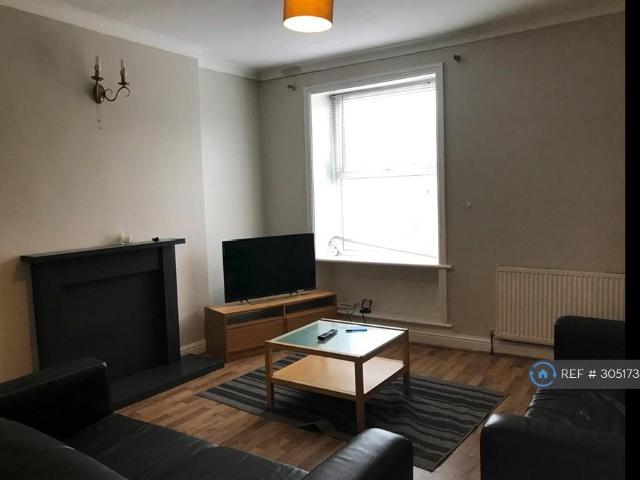 Bradford Rd, Leeds, LS28 1 bed flat to rent £600 pcm £138 pw