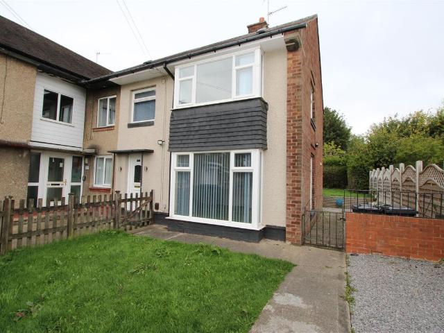 Bradford Road, Clayton, Bradford BD14, 3 bed terraced house to rent, £995 pcm | PrimeLocation