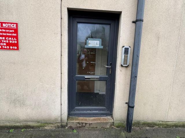 Bradford Road, Pudsey LS28, 2 bed flat to rent, £675 pcm | PrimeLocation