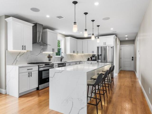 Bradford St Unit,everett, Condo For Sale