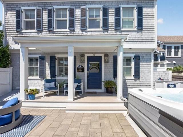 Bradford St Apt,provincetown, Condo For Sale