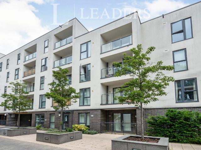 Bradfield House, Bradfield Close, Woking GU22, 1 bed flat to rent, £1,300 pcm | PrimeLocation