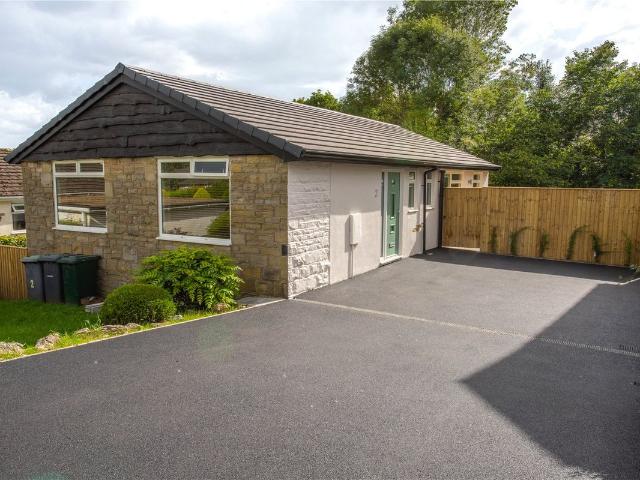 Bradley Grove, Silsden, West Yorkshire BD20, 3 bed bungalow to rent, £1,425 pcm | PrimeLocation
