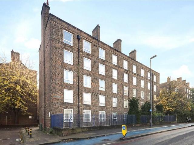 Bradley House, Bromley High Street, Bow, London E3, 2 bed flat to rent, £2,250 pcm | PrimeLocation