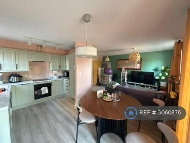 Bradley Stoke, Bristol, BS32 2 bed flat to rent £1,500 pcm £346 pw