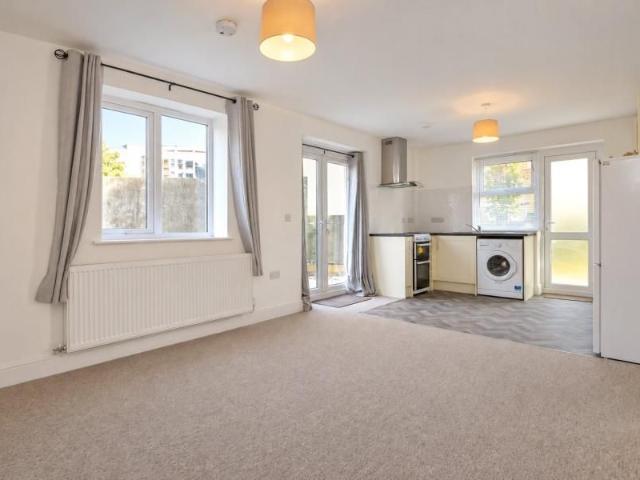 Braemar Avenue, Bristol, BS7