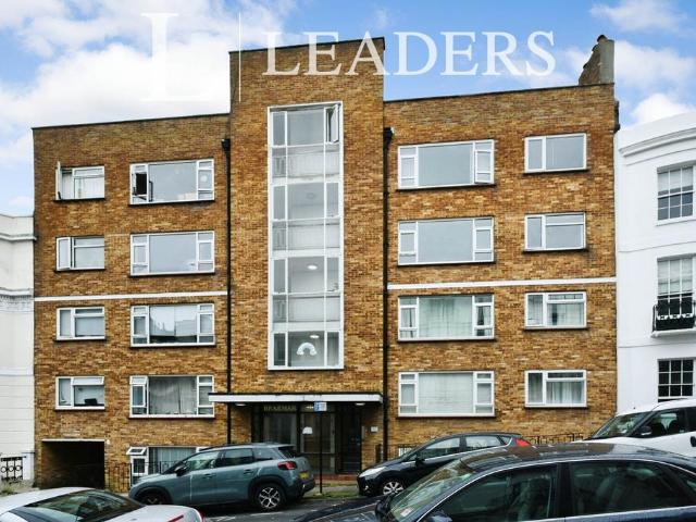 Braemar House, Norfolk Road, BN1 3 bed flat to rent £2,300 pcm £531 pw