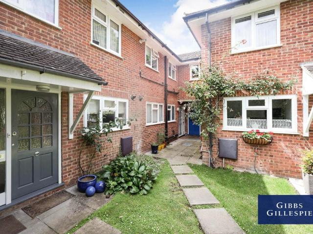 Braemar House, Orchehill Avenue. 2 bed flat to rent £1,800 pcm £415 pw