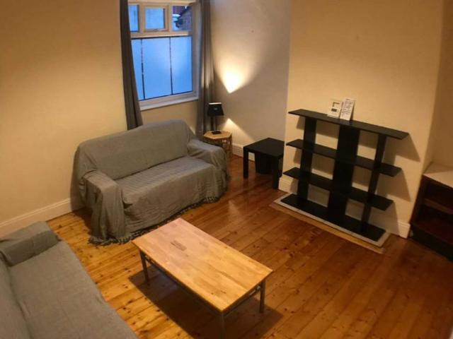 Braemar Road, Fallowfield 3 bed terraced house to rent £1,495 pcm £345 pw
