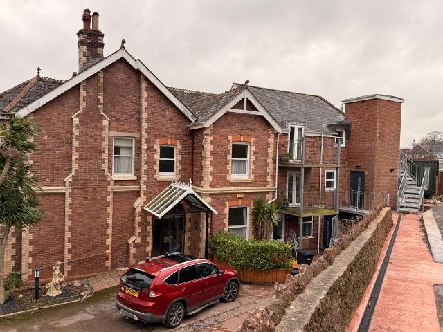 Braeside Road, Goodrington, Paignton TQ4, 3 bed flat to rent, £1,200 pcm | PrimeLocation