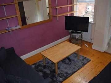 Braermar Road Fallowfield, Manchester M14, 5 bed semi detached house to rent, £2,708 pcm | PrimeLocation