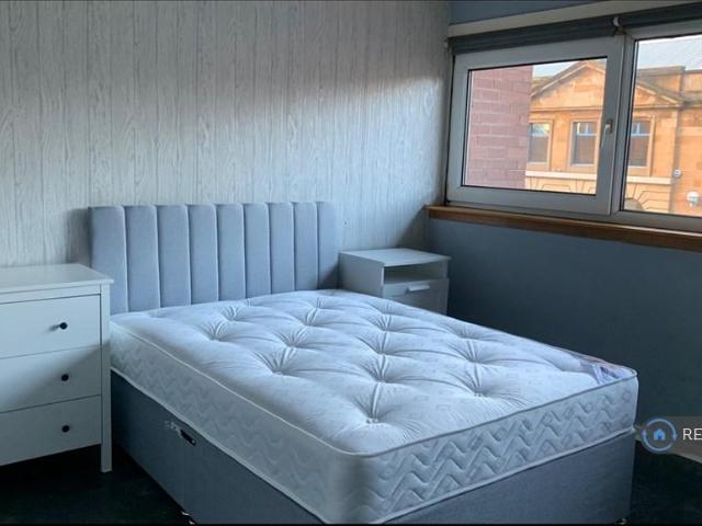 Braid Square, Glasgow, G4 2 bed maisonette to rent £1,400 pcm £323 pw