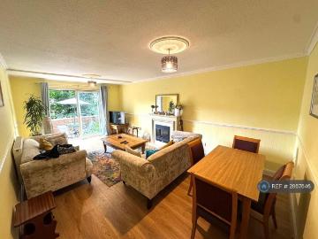 Glasgow, Glasgow and Clyde Valley - Equipped kitchen