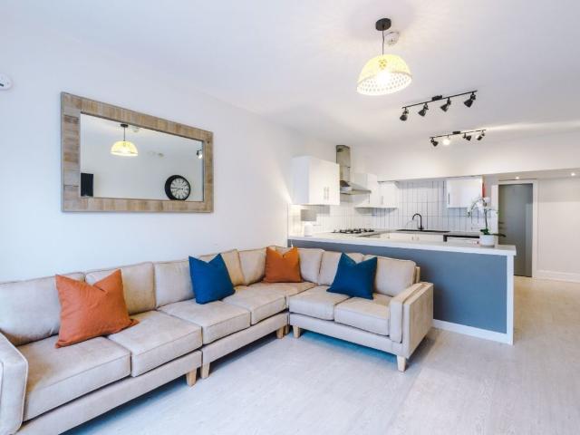 Brailsford Road, Manchester M14, 8 bed semi detached house to rent, £750 pppm | PrimeLocation