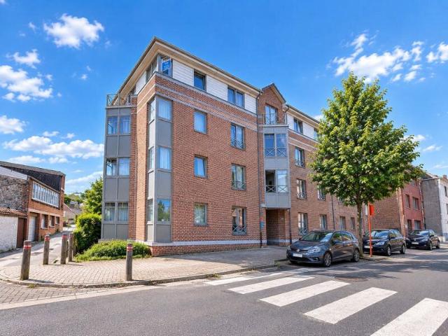 Braine l'Alleud, appartement 2 chambres de standing avec bal