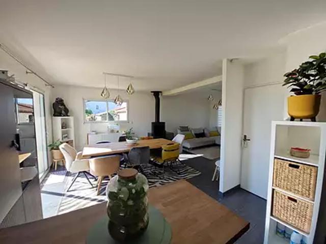 Brains 44830 Achat / Vente maison 5 pièces t5 parking