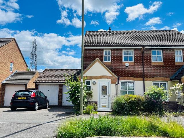 Brake Hill, Oxford OX4 3 bed semi detached house to rent £1,850 pcm £427 pw