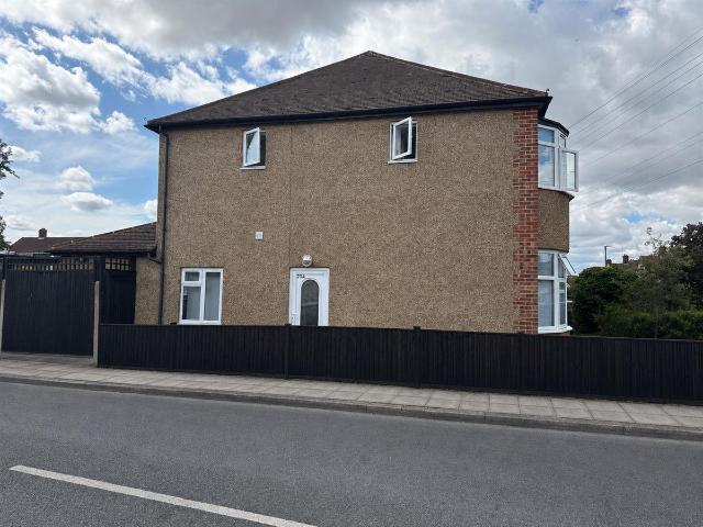 Bramcote Avenue, Mitcham, Surrey CR4, 2 bed end terrace house to rent, £1,800 pcm | PrimeLocation