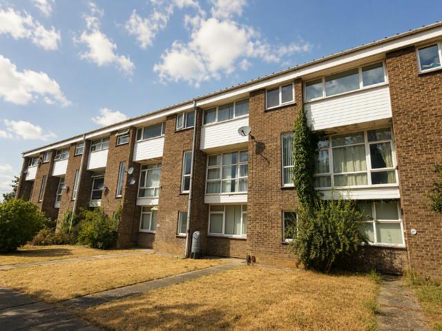 Bramall Court, Peterborough, PE3 4 bed townhouse to rent £1,400 pcm £323 pw