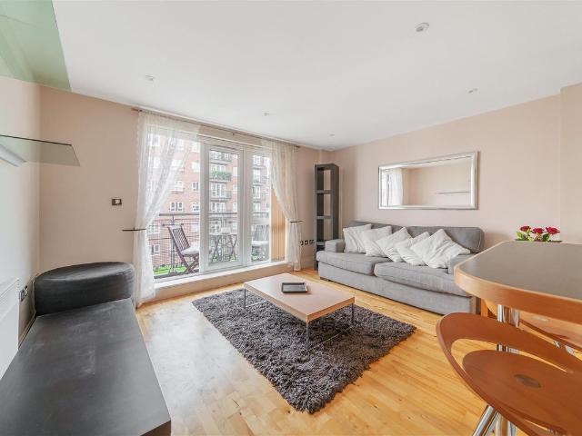 Bramber House, Royal Quarter, Kingston Upon Thames KT2, 1 bed flat to rent, £1,900 pcm | PrimeLocation