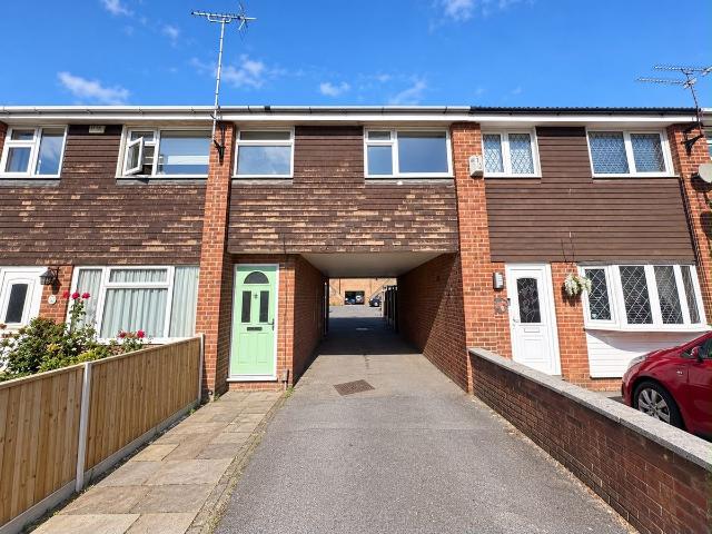 Bramble Drive, Nottingham NG3, 1 bed flat to rent, £725 pcm | PrimeLocation