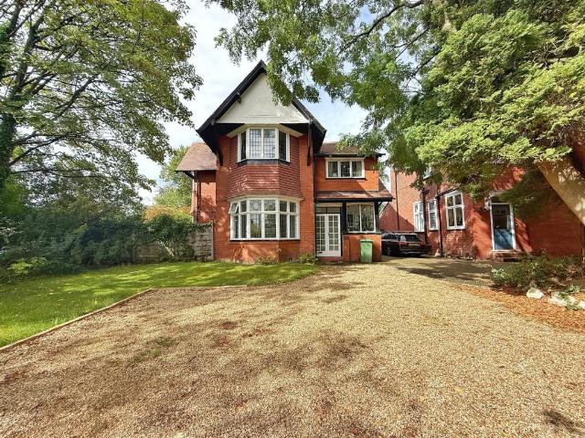 Bramhall Lane South, Bramhall, SK7 3 bed duplex to rent £1,995 pcm £460 pw
