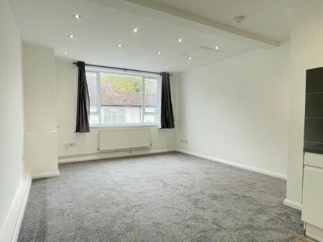 Bramley High Street, Bramley 2 bedrooms Property for lettings Seymours
