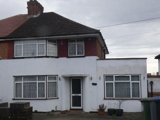 Brampton Grove, Wembley HA9, 4 bed semi detached house to rent, £2,900 pcm | PrimeLocation