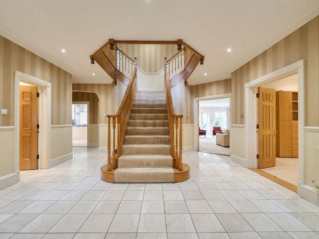 Brampton Grove, Hendon, London NW4, 7 bed detached house to rent, £10,833 pcm | PrimeLocation