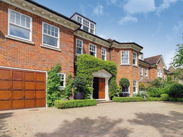 Brampton Grove, Hendon, London NW4, 7 bed detached house to rent, £10,833 pcm | PrimeLocation