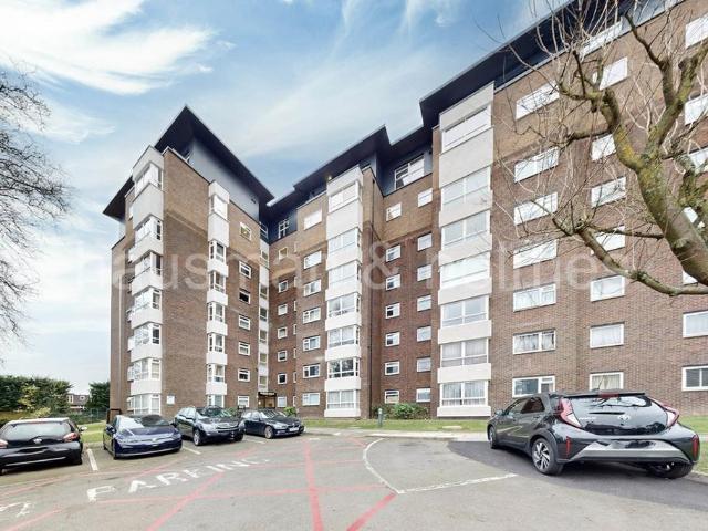 Brampton Grove, London, NW4 4AQ, United Kingdom | 3 bed apartment for rent #139402701 | Rentberry
