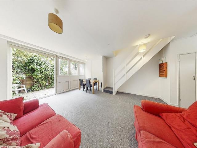 Brancaster House Moody Street, Stepney Green E1, 3 bed flat to rent, £2,850 pcm | PrimeLocation