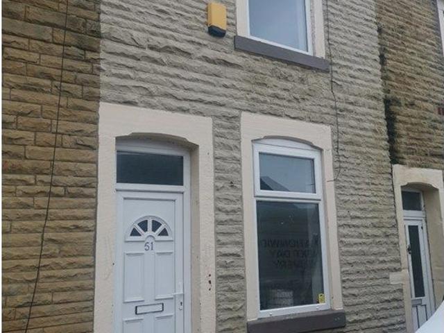 Branch Road, Burnley BB11, 2 bed terraced house to rent, £725 pcm | PrimeLocation