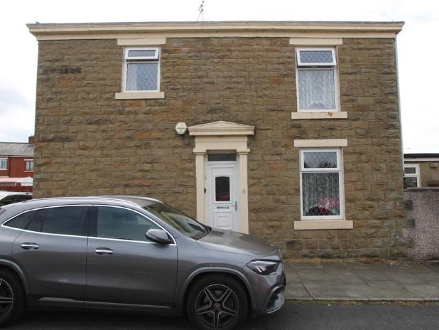 Branch Road, Clayton Le Moors 2 bed end of terrace house to rent £695 pcm £160 pw