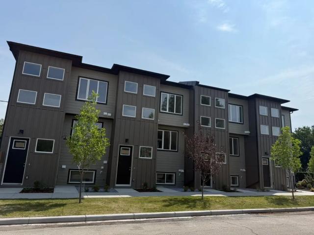 Brand New 3 Bed Townhome in Renfrew, Half Off Your First Month