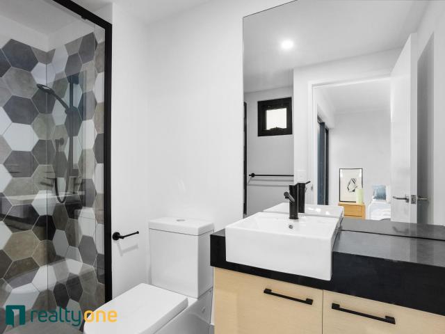 Brand New 3 Bedroom Apartment Final Opportunity in the Complex. Move in Now!