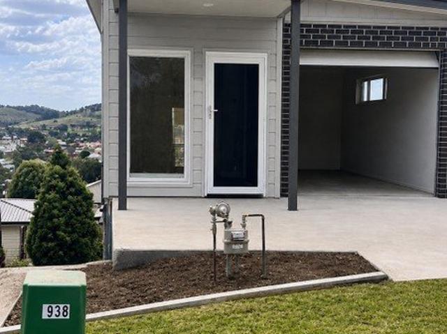BRAND NEW 3 BEDROOM DUPLEX