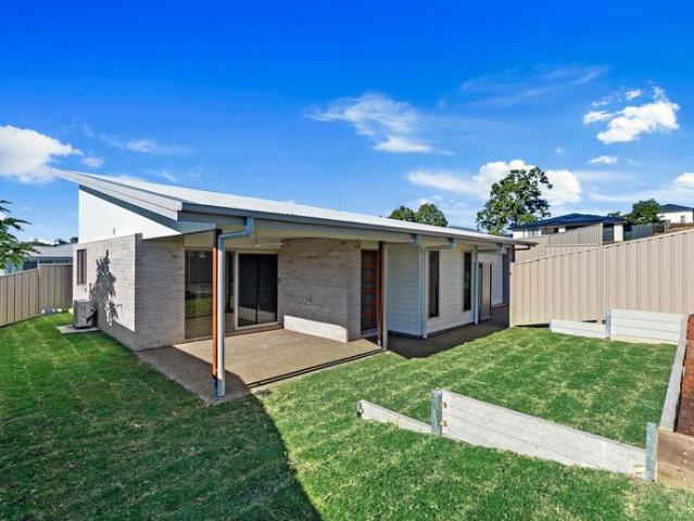 Brand New 3 Bedroom Duplex