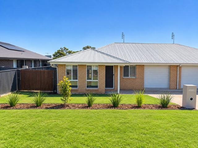 Brand New 3 Bedroom Duplex Modern Living & Low Maintenance Lifestyle