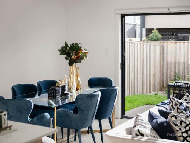 Brand New 3 Bedroom Home in Little Eagle ? Just 100m to Nudgee Train Station