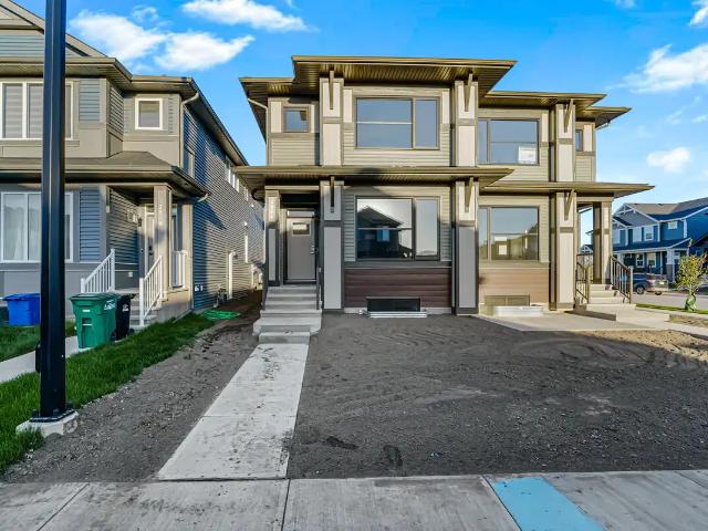 ? Brand New 3 Bedroom Home with Double Garage in SW Airdrie