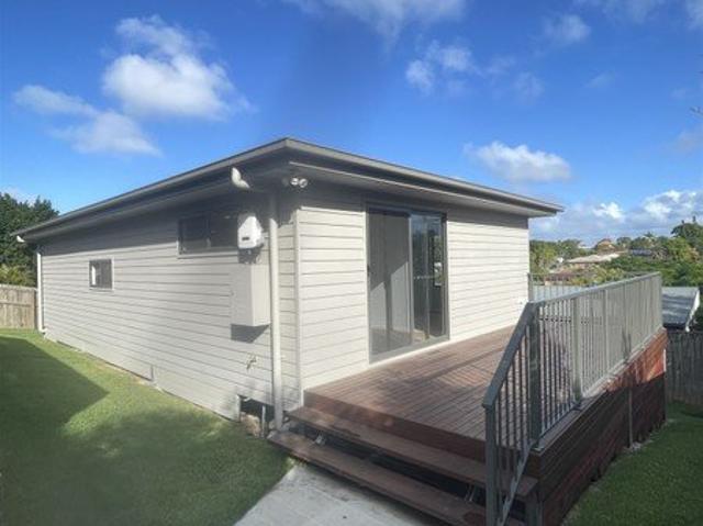BRAND NEW 3 Bedroom Standalone Home with Large Outdoor Deck, Solar Power, Private Fenced Yard & NBN Ready. Weekday/Weekend Inspection Bookings Welcome