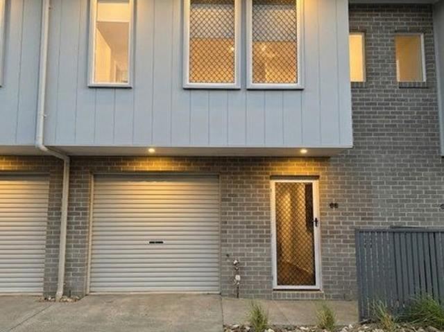 BRAND NEW* 3 BEDROOM TOWNHOUSE AVAILABLE NOW