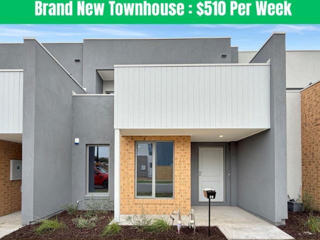 Brand New 3 Bedroom Townhouse in Wollert
