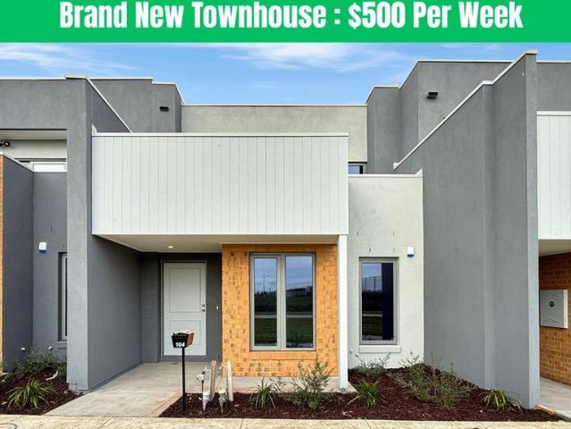 Brand New 3 Bedroom Townhouse in Wollert