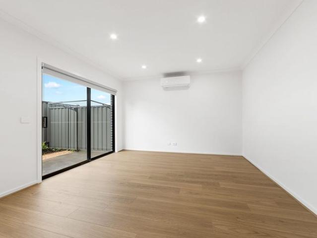 Brand New 3 Bedroom Townhouse in Mickleham
