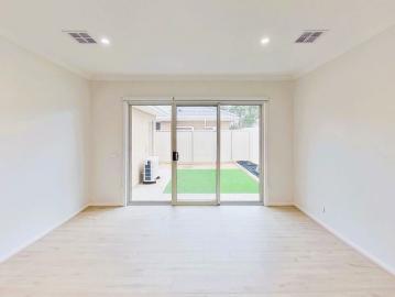 Choose From 1 of 6 New Villa All 3 Bedrooms